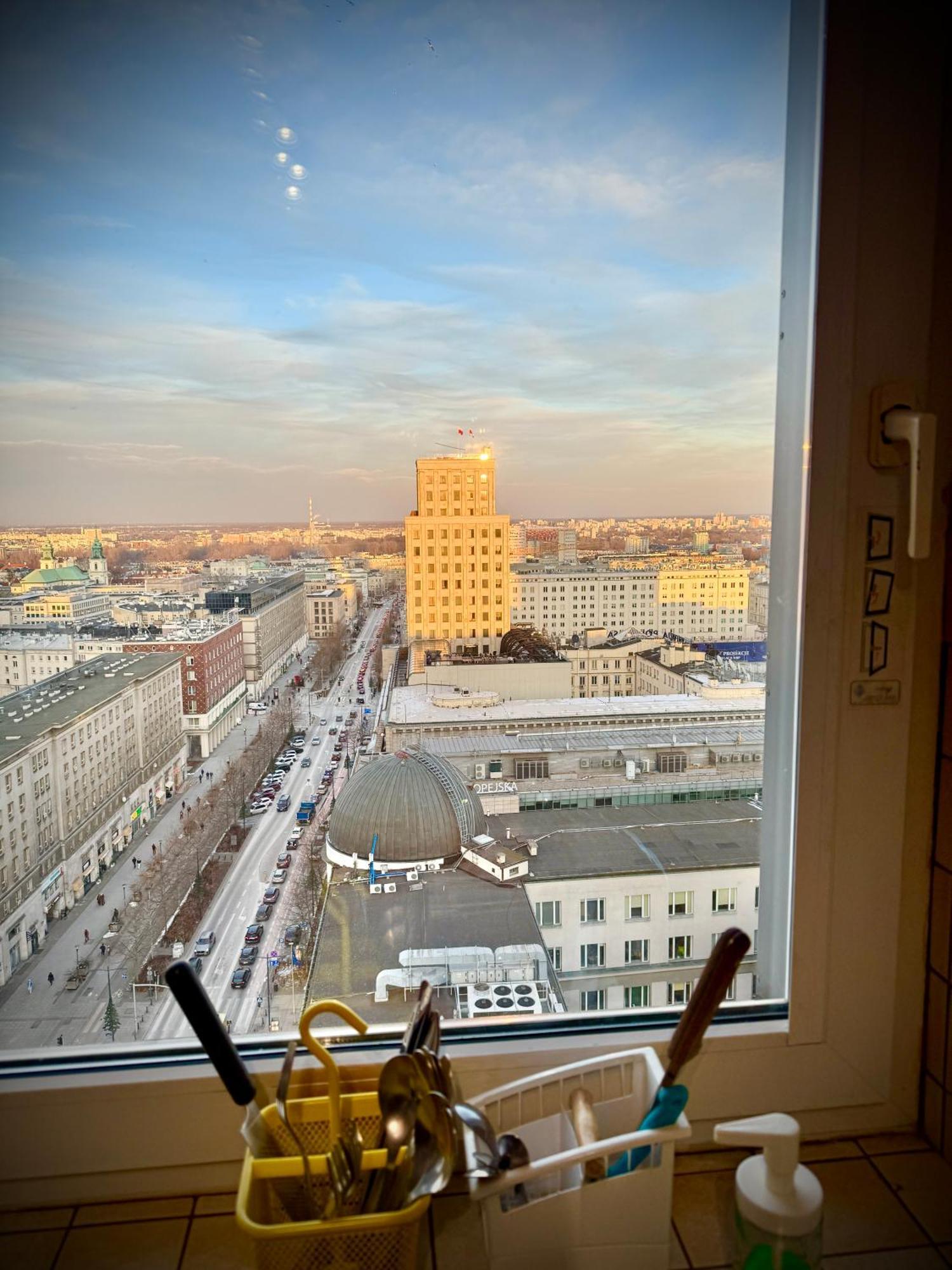 Super Apartment Yellow 2X Metro Fast Wifi 1 Gbs Netflix Panorama Miasta Варшава Экстерьер фото