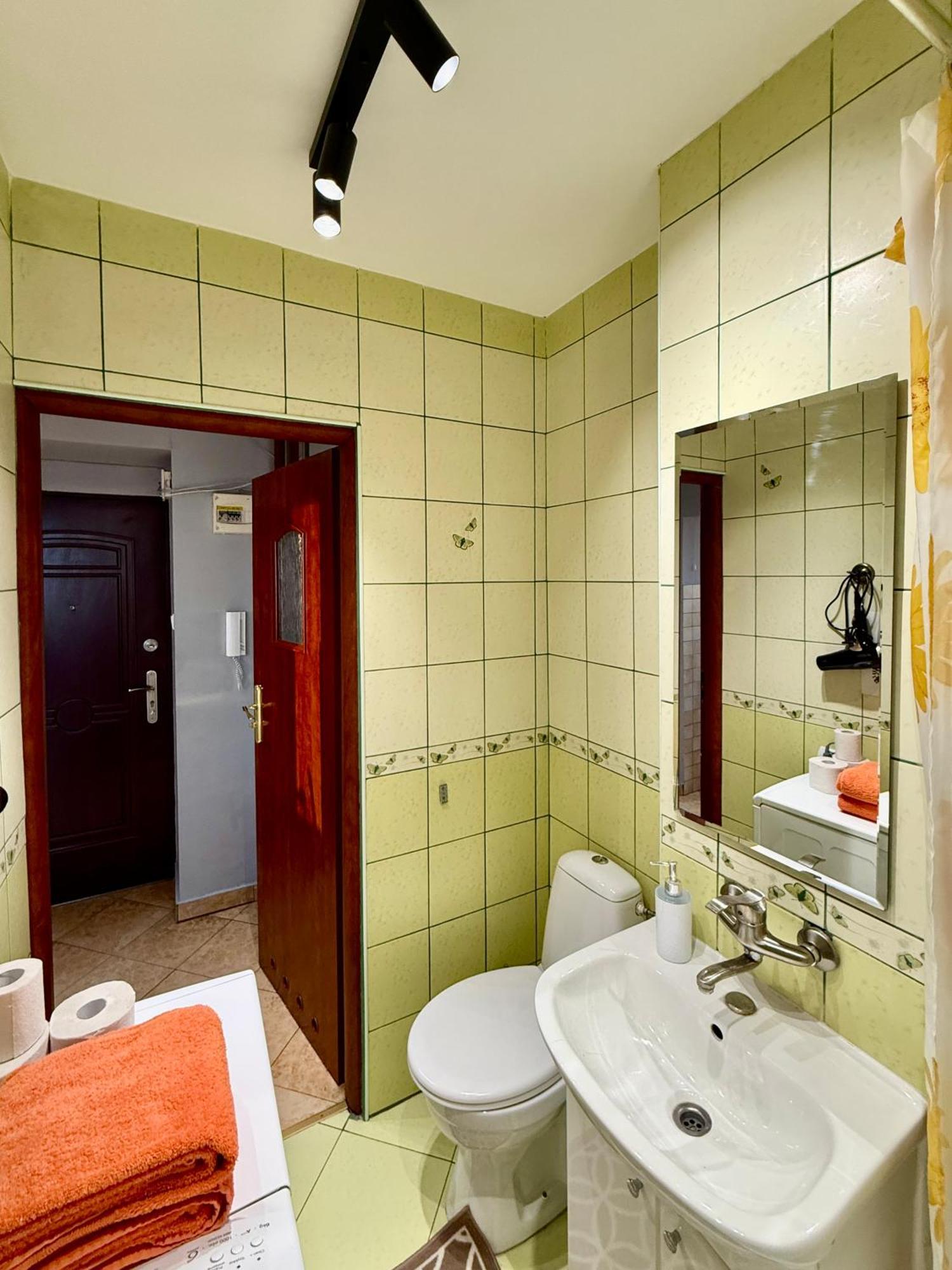 Super Apartment Yellow 2X Metro Fast Wifi 1 Gbs Netflix Panorama Miasta Варшава Экстерьер фото